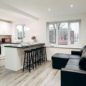 Park & Relax In 1bd Liverpool